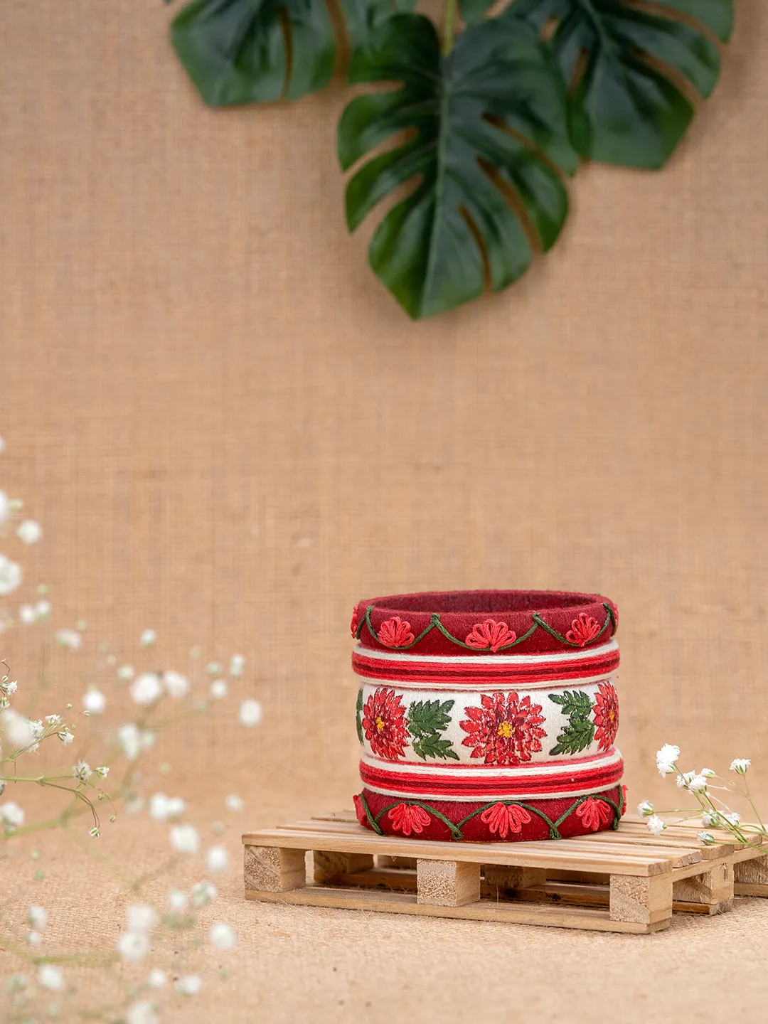 Bangles Red & White